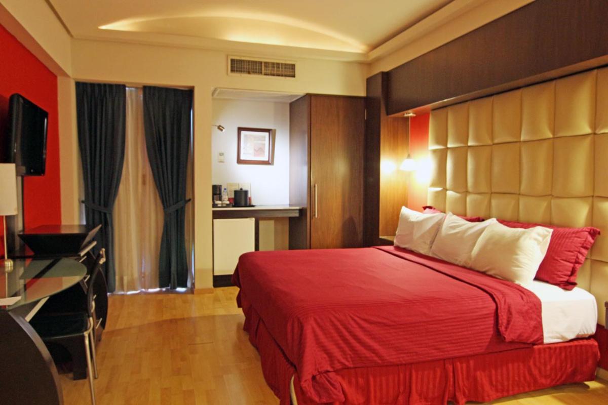 Hotel Colon Plaza Business Class Nuevo Laredo Extérieur photo