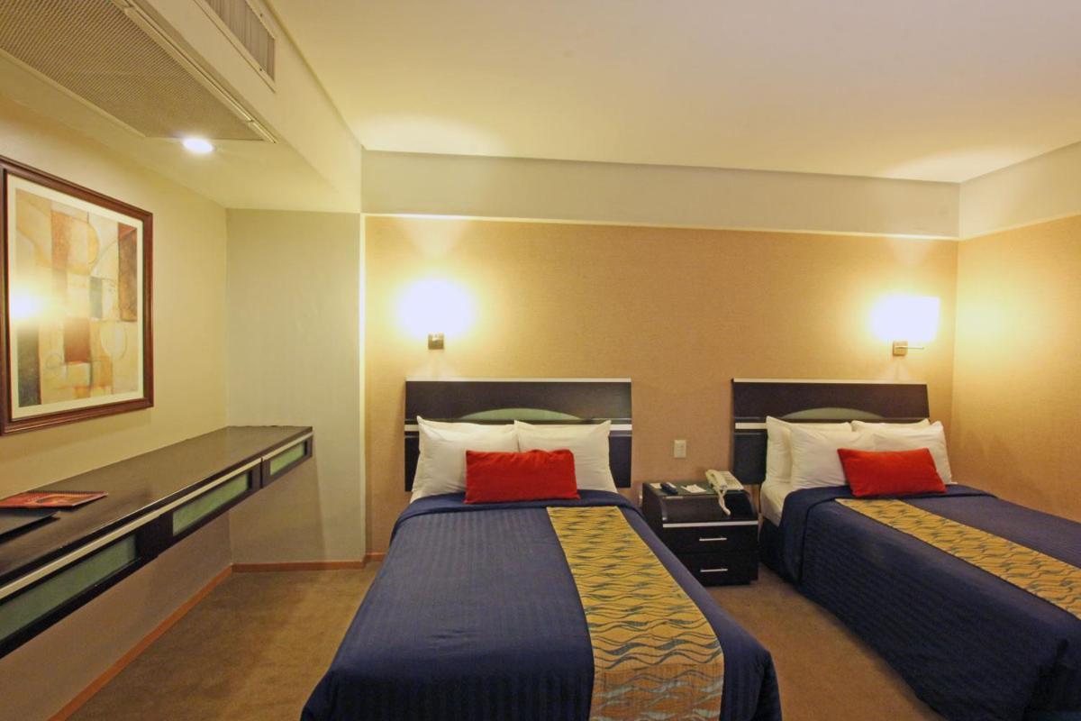 Hotel Colon Plaza Business Class Nuevo Laredo Extérieur photo