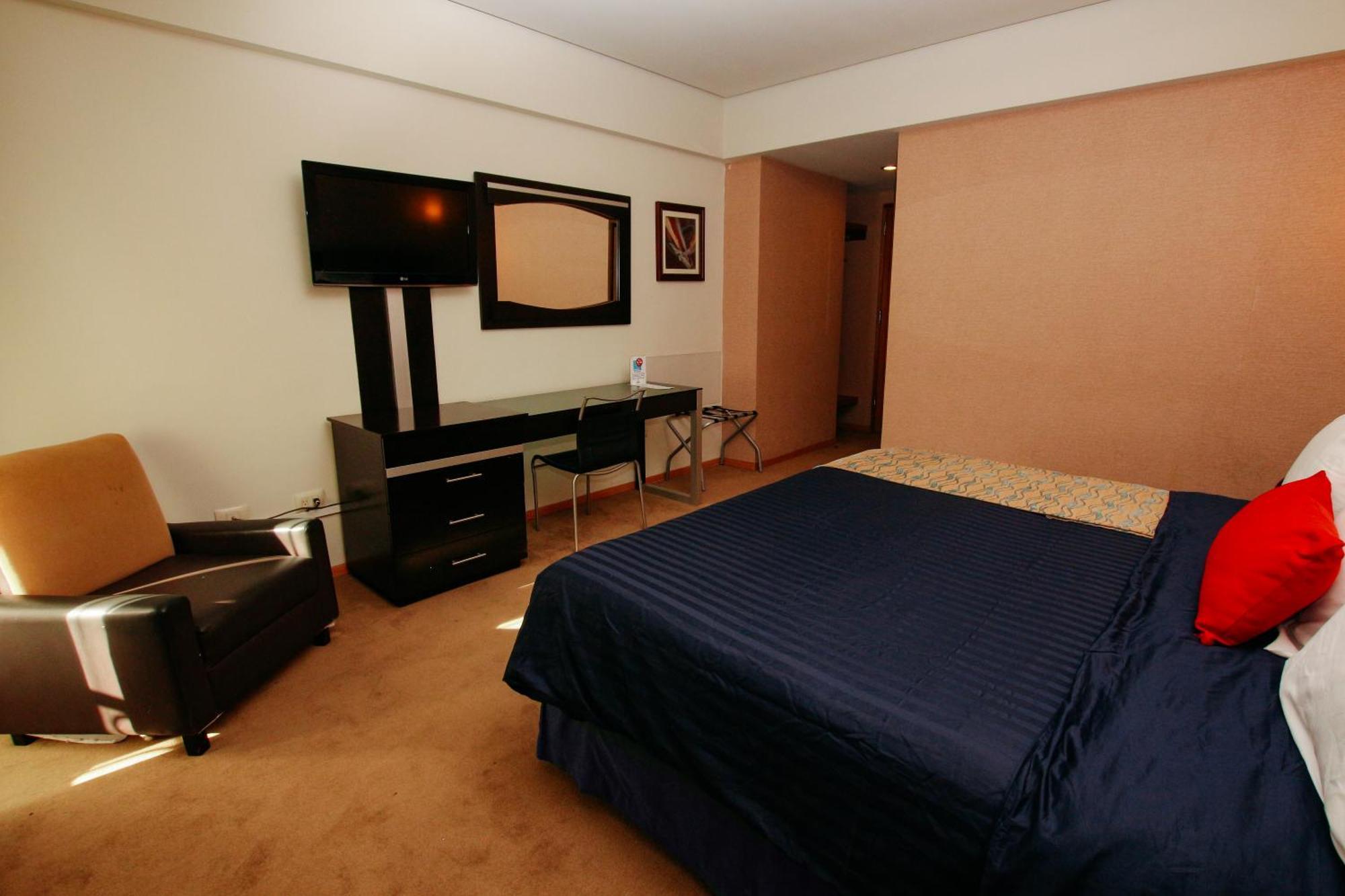 Hotel Colon Plaza Business Class Nuevo Laredo Extérieur photo