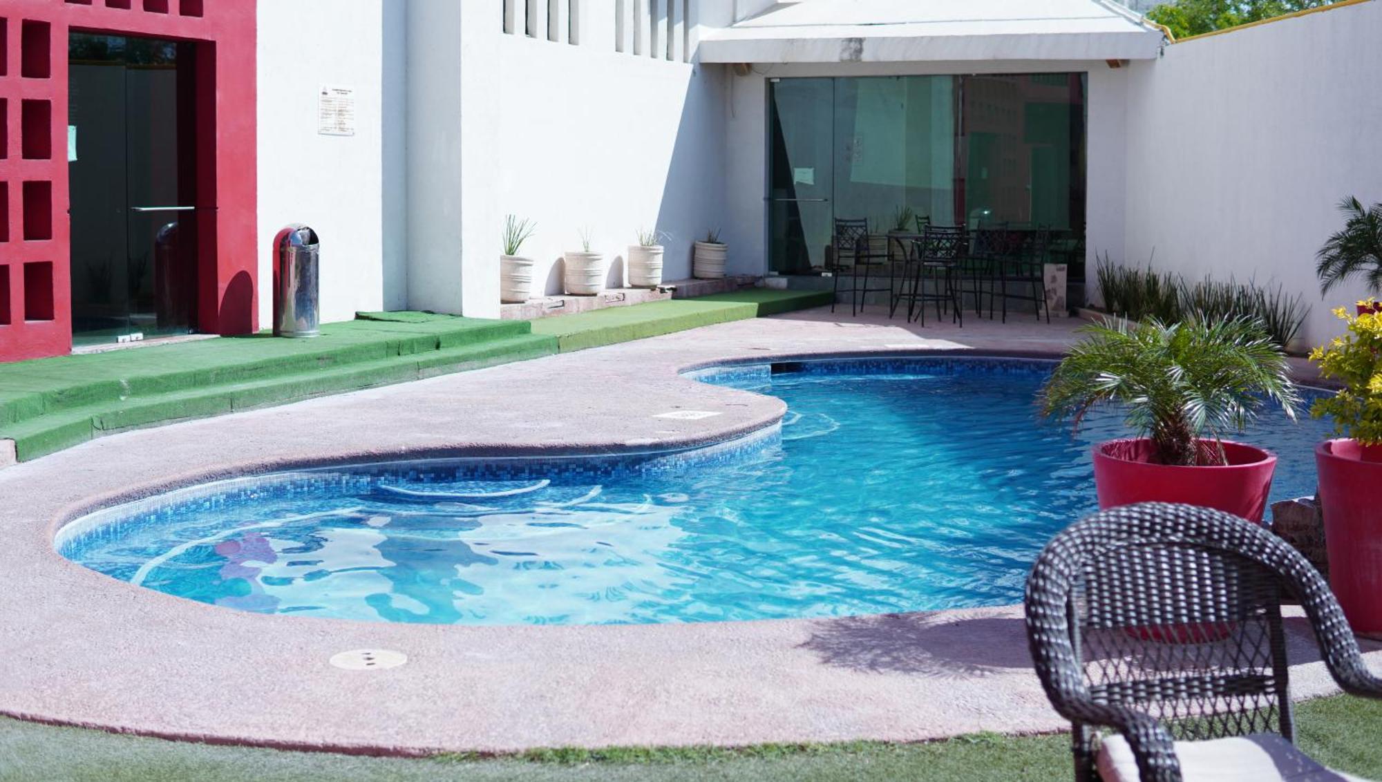 Hotel Colon Plaza Business Class Nuevo Laredo Extérieur photo